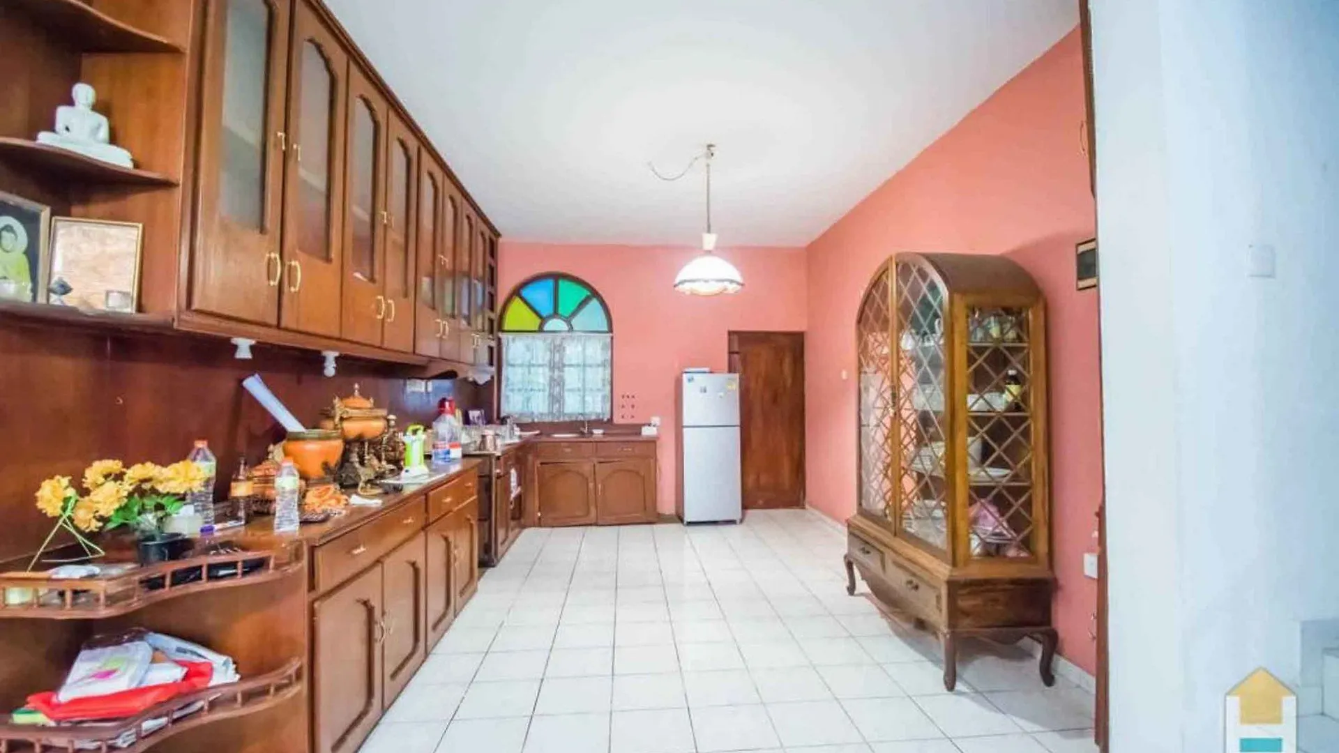 Yoho Mount Inn Bungalow Kandy 2*,